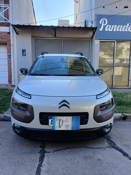 Citroën C4 Cactus 1.2 Puretech 110 At6 S&s Shine