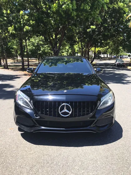 Mercedes-benz C300 4-matic Americana