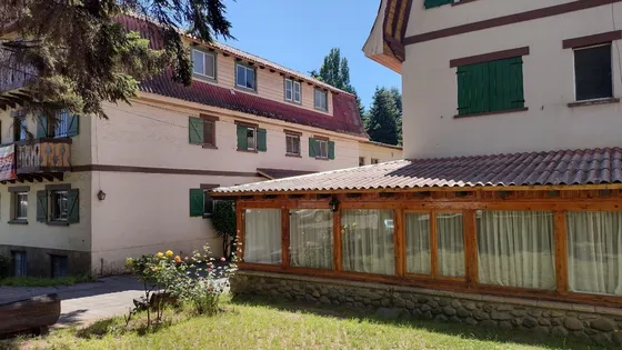 Importante Propiedad Céntrica En Bariloche , Ideal Inversores. Atención Empresas Constructoras, Predio Apto Para Importante Desarrollo Inmobiliario! Apto Destino Turístico, Hostel U Hostería.