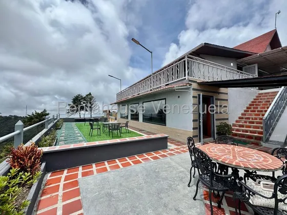 Se Vende Casa Tipo Chalet En La Colonia Tovar Amobaloda Para Vacacionar Kg:25-23923