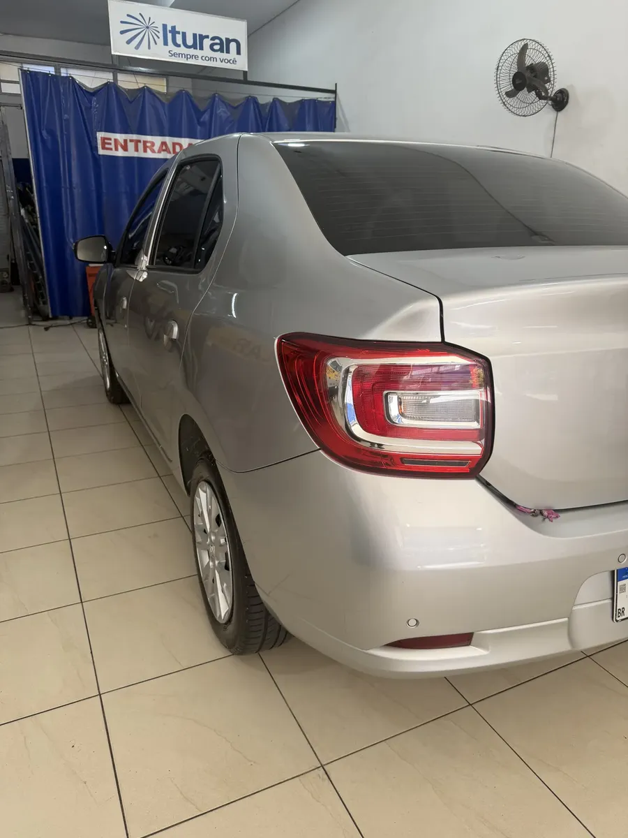 Renault Logan 2025 1.0 Zen 12v 4p — foto 5