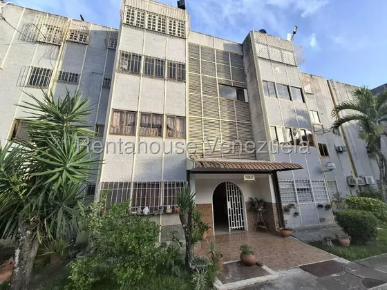 Moderno Y Acogedor Apartamento En Venta Este De Barquisimeto. Urbanizacion La Arboleda 25-24533 As-jn