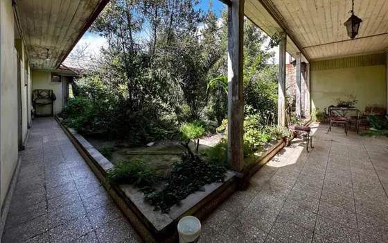 Venta De Propiedad Para Fines Inmobiliarios - Comerciales