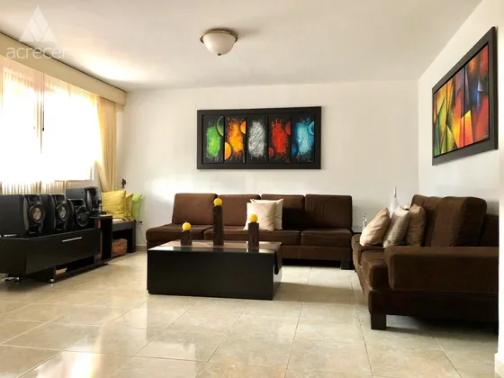 Vendo Casa En La Castellana