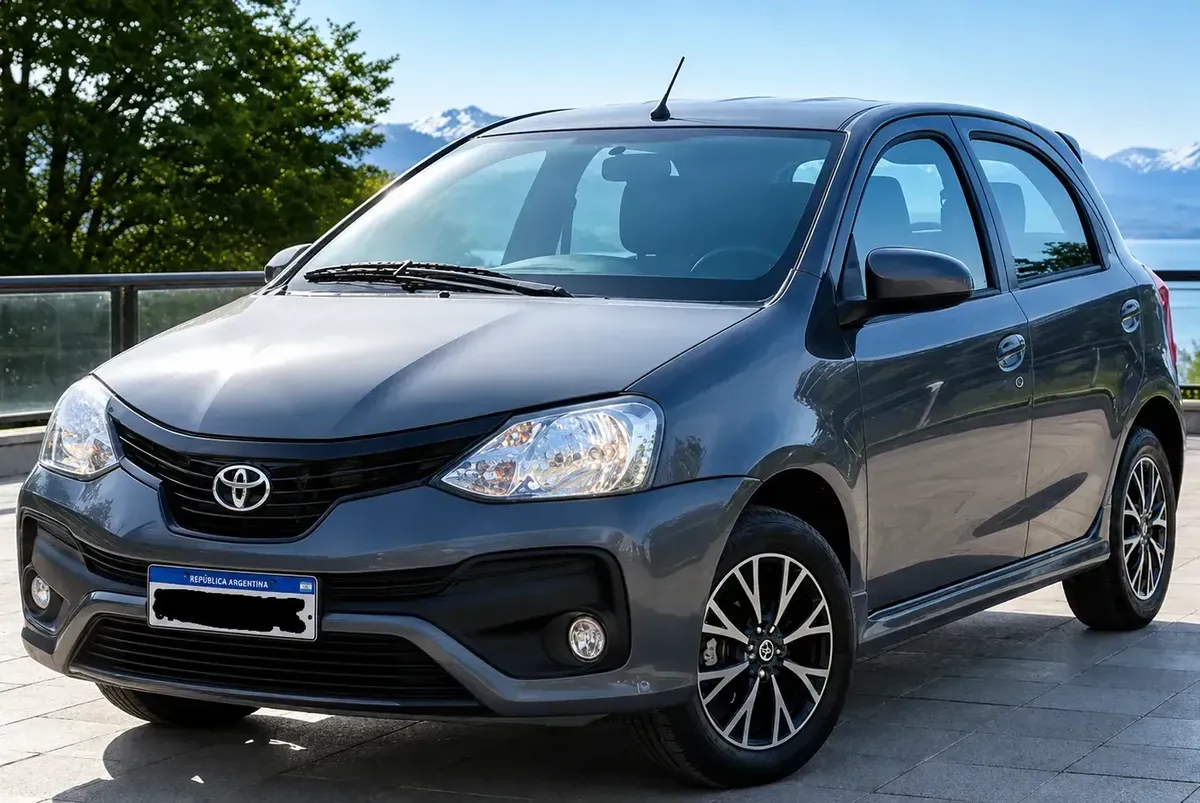 Toyota Etios 1.5 XLS TM