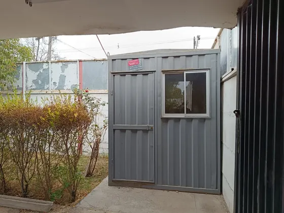 Arriendo Colegio Como Bodega En La Pintana