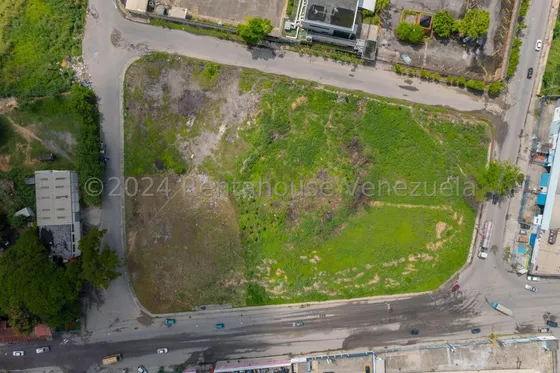 Terreno En Venta En Guatire Urb. Terrinca Mls 24-28496 Yf