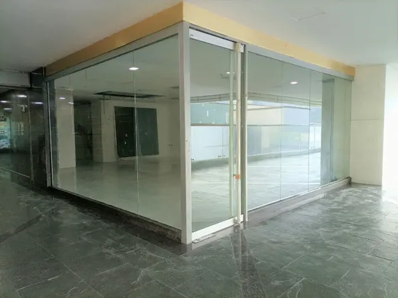 Local Comercial En Venta C.c. La Parada, Av. Intercomunal Guarenas Guatire
