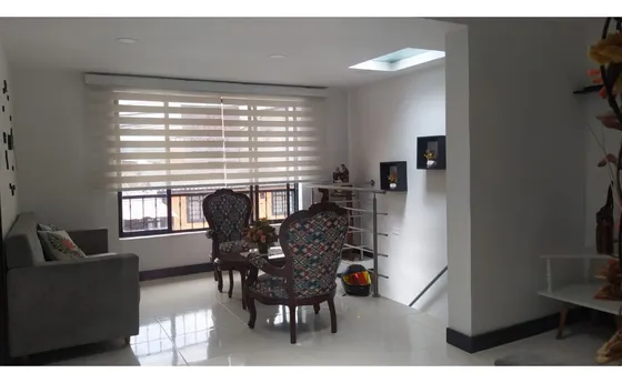 Venta Casa En Aranjuez, Manizales | Casa De 8 Habitaciones
