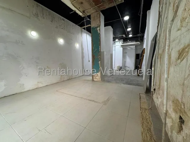 Chacao. Local En Alquiler A Pie De Calle. Negociable Mls#25-20733 Me