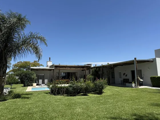 Venta Casa En Los Palenques - Manzanares | Vco Propiedades