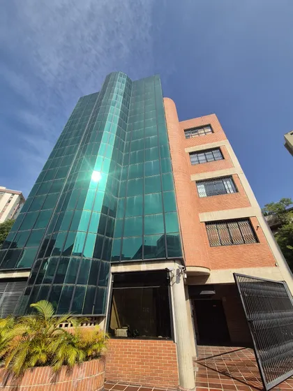 Vendo Edificio En La Urbina 