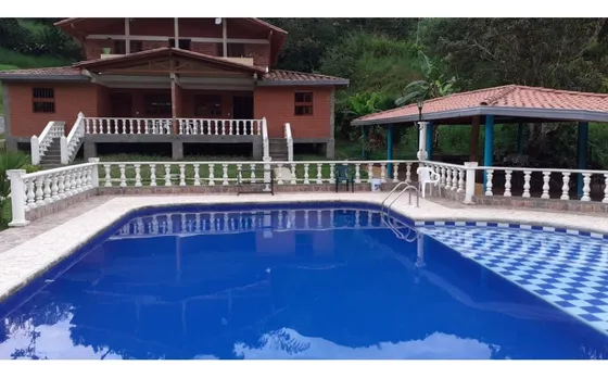 Finca De Recreo En Barbosa Antioquia 