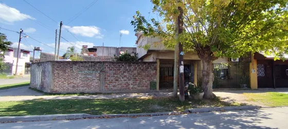 Venta Casa 4 Amb + Dpto -laferrere Z Oeste-permuta