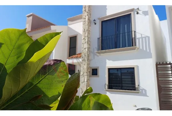 Residencia En Privada Azul Marino Cerritos Mazatlán