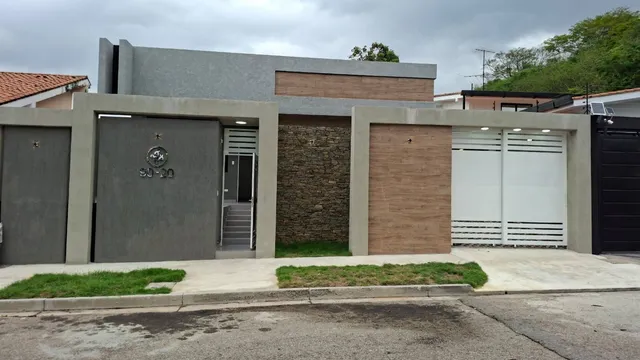 En El Trigal Norte, Excelente Ubicación, Calle Cerrada,