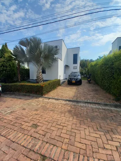 Gran Oportunidad Casa Campestre En Condominio