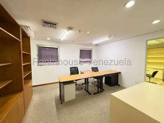 Oficina Comercial En Venta El Rosal Mls #25-18158 Bm