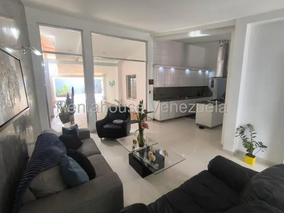 María González Vende Casa En La Trigaleña, Modera, Hermosa De Gran Amplitud, Ven Conócela, Descubre Tu Nuevo Hogar Contáctanos. 25-23235