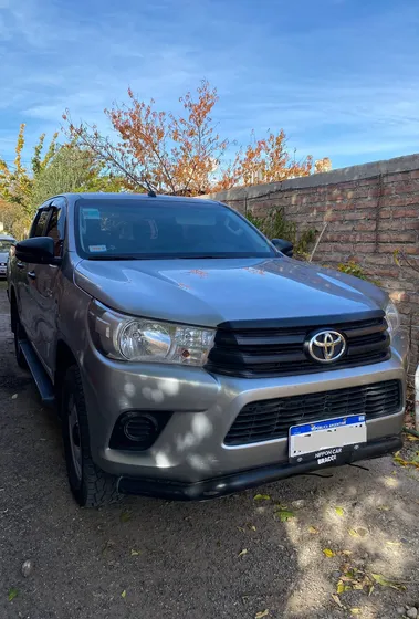 Toyota Hilux 2.4 Cd Dx 150cv 4x2