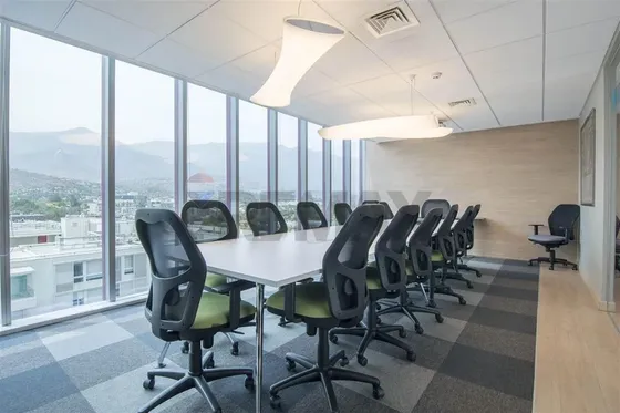 Los Dominicos Oficina Con Terraza En Azotea 529 M2