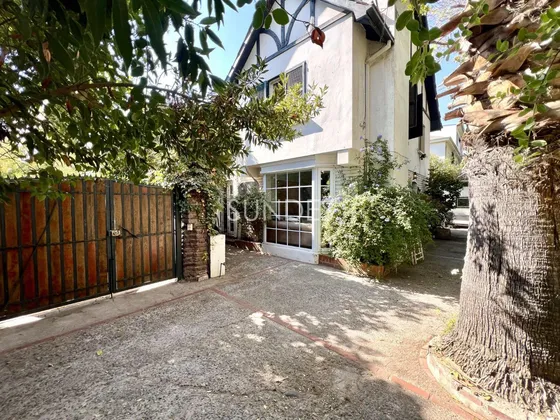 Casa En Venta | Vitacura, Sector Candelaria / Lo Castillo
