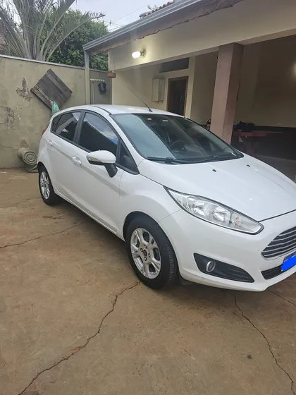 Ford Fiesta 1.6 16v Se Flex Powershift 5p