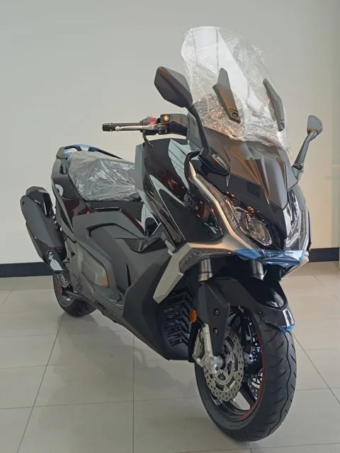 Kymco 550 Ak