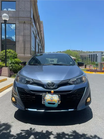 Toyota Yaris 1.5 5p S Mt