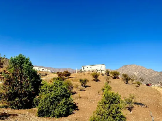 Casa 2 Dormitorios Sobre Loma Hermosa Vista Panorámica