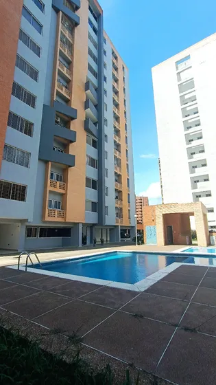 Apartamento En Alquiler Amoblado, Res. Sun Suites Mañongo, Naguanagua. Dl