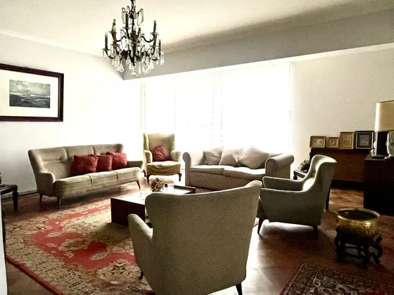 Oportunidad! Gran Casa Aislada En El Corazón De Providencia