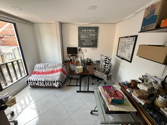Casa Tercer Piso Barrio Asunción Copacabana