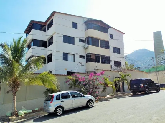 Los Corales Caraballeda Apartamento En Venta Mls #25-16291 Sl