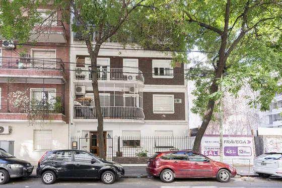 Departamento - Venta - 5 Ambientes - Refaccion En Proceso - Balcon - Belgrano