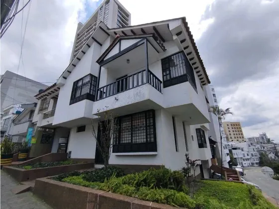Casa Esquinera Norte De Armenia Uso Comercial