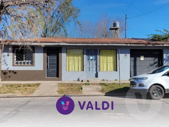 Casa En Venta - Monte Grande, Cervetti Al 700  