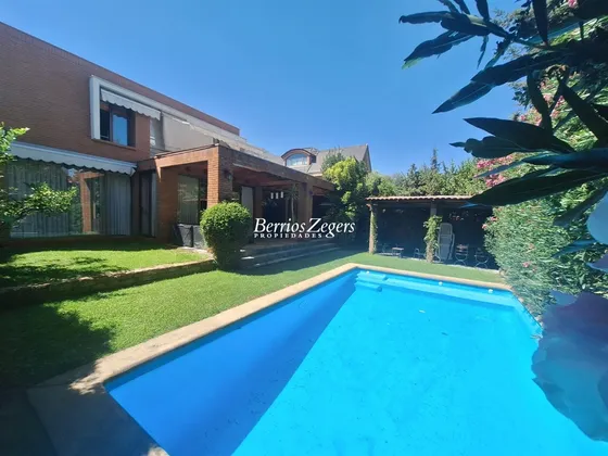 Casa Mediterránea Venta 4d 4b,san Carlos De Apoq Las Condes