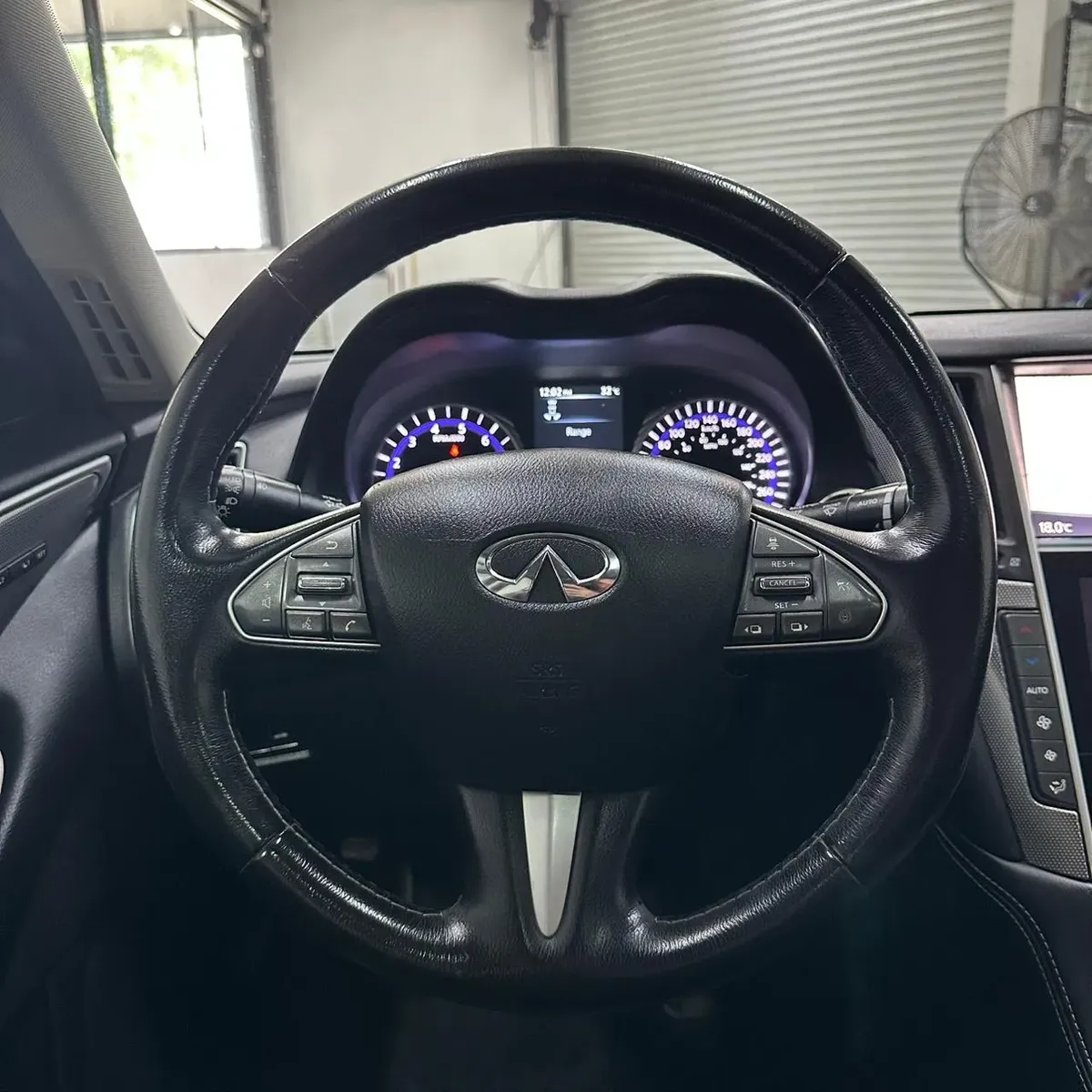 Infiniti Q50 2017 3.7 Perfection At