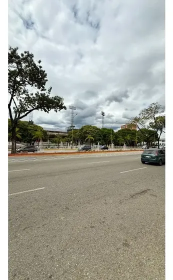 Local En Alquiler O Venta En Av. Bolívar Norte Valencia. Tcl L 9682478