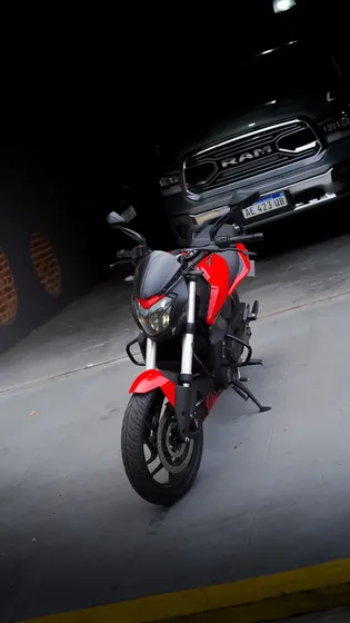 Bajaj Dominar 250 2021