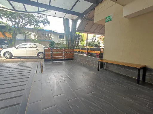 Locales En Arriendo Estadio 743-5991