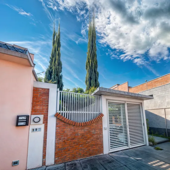 Casa Enj Venta De Una Planta En Col. Los Héroes, El Marques, Querétaro.