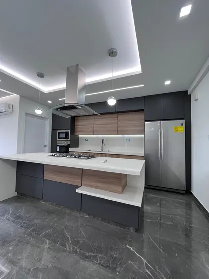 Mile/venta Hermoso Apto. Moderno Kanavayen Las Acacias/mile 