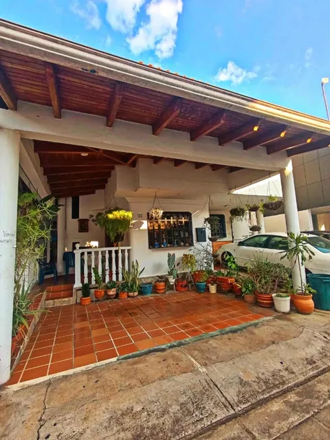 As En Venta Casa En Los Kioskos Urb California Suit