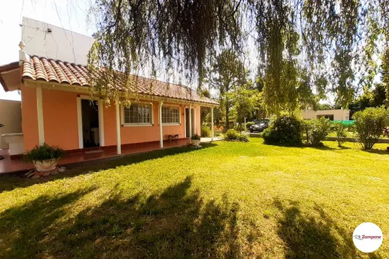 Venta Casa 2 Ambientes Con Pileta En El Aero Country Club, Gral Rodriguez