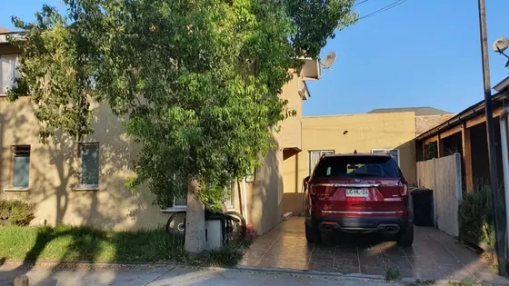 Hermosa E Iluminada Casa, Segura Para Familia.