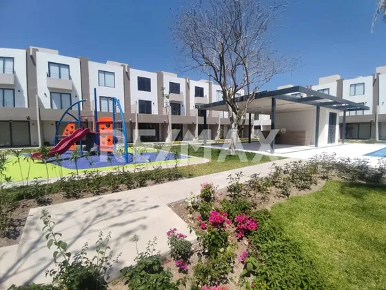 Casa En Venta En Aquasol, Morelos