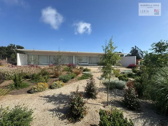 Casa En Arriendo De 4 Dorm. En Marbella 