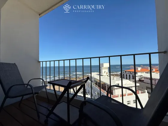 Apartamento En Playa Brava Punta Del Este De 2 Dormitorios Y 2 Baños